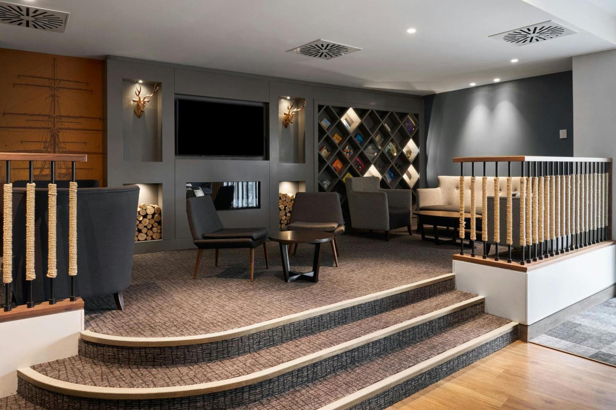 Four Points Flex By Sheraton Дънди Екстериор снимка