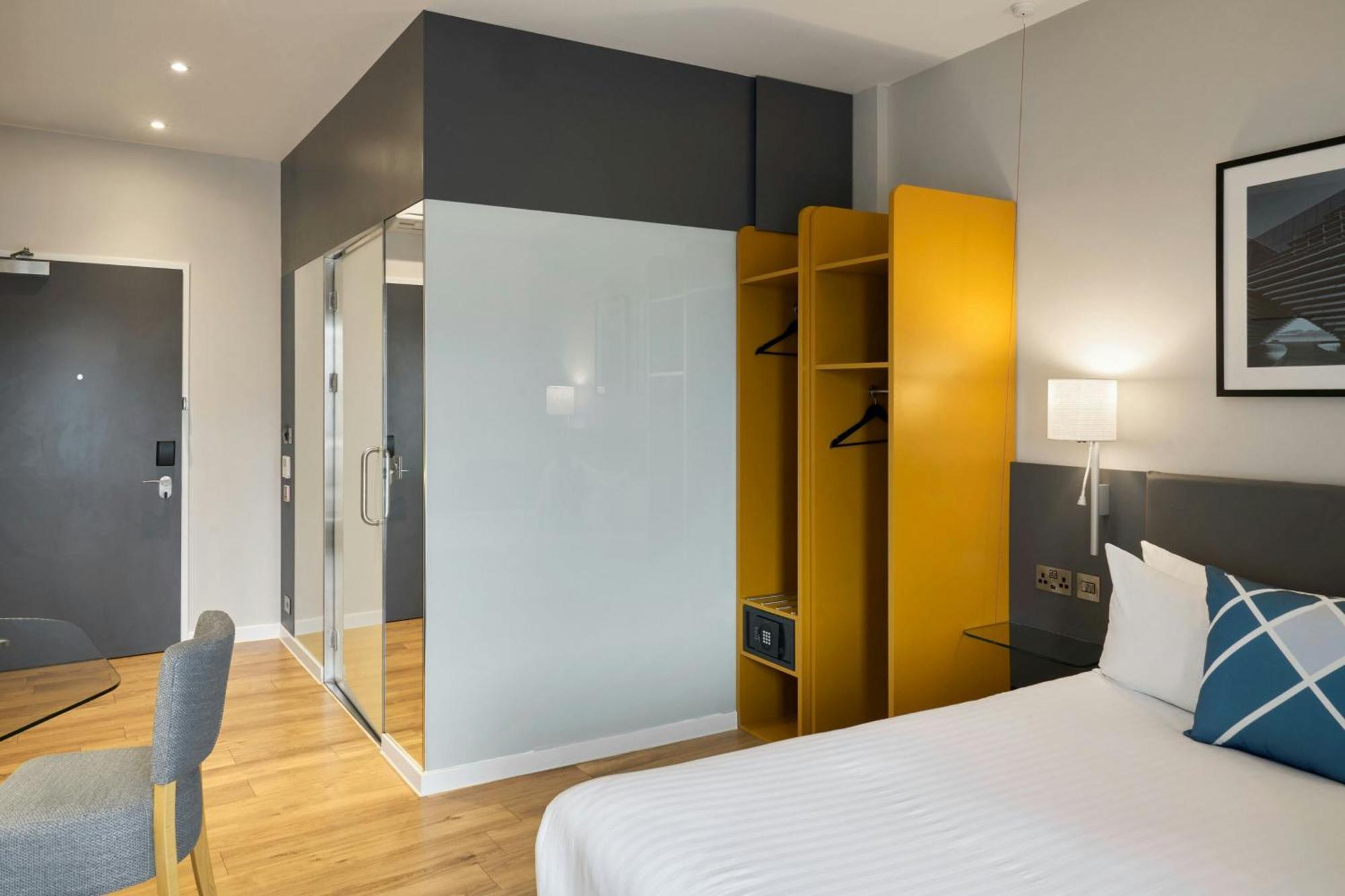 Four Points Flex By Sheraton Дънди Екстериор снимка