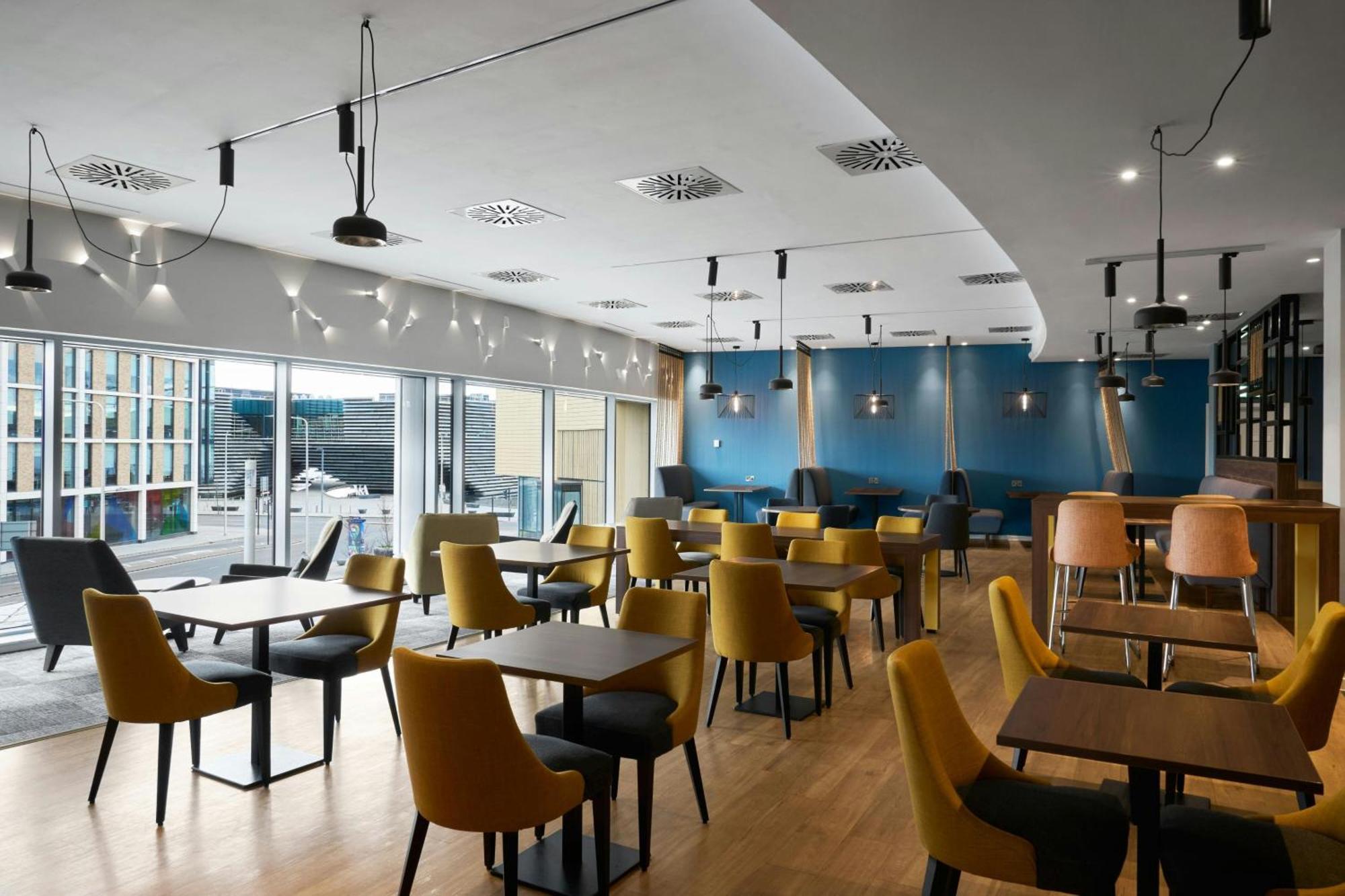 Four Points Flex By Sheraton Дънди Екстериор снимка