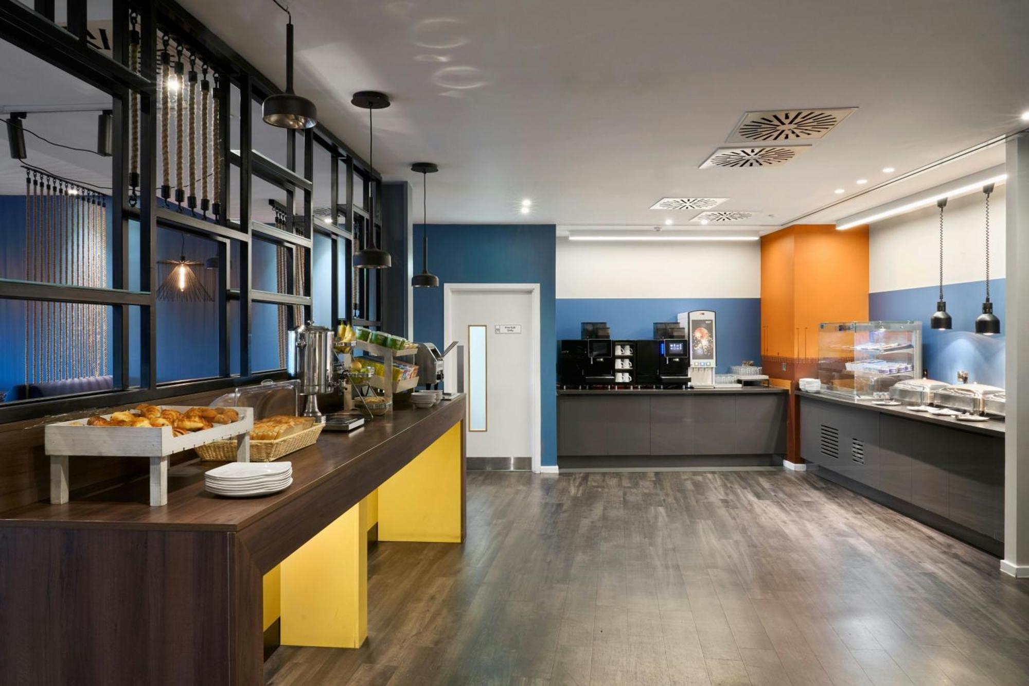 Four Points Flex By Sheraton Дънди Екстериор снимка